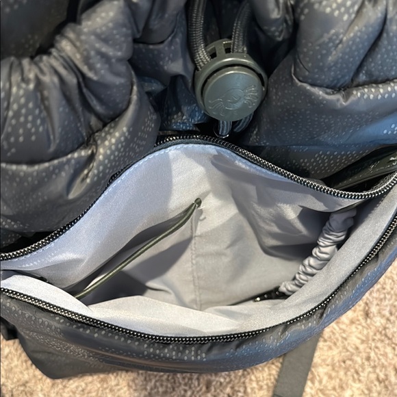 Itzy Ritzy Dream Compact Diaper-bag Backpack - Picture 5 of 10